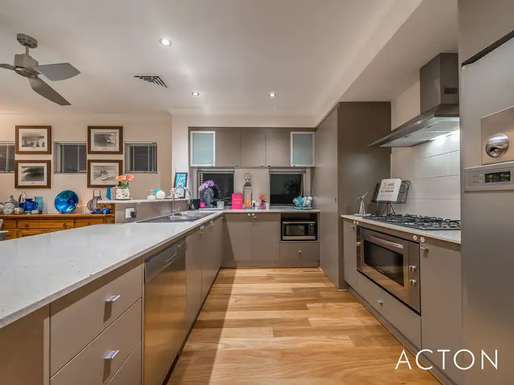4/12 Catalina Place, Quinns Rocks WA 6030