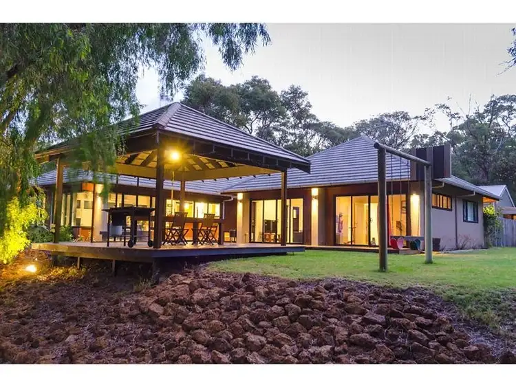 4 Green Park Road, Quindalup WA 6281
