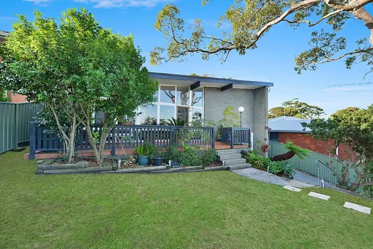 11 Kittani Street, Kirrawee NSW 2232