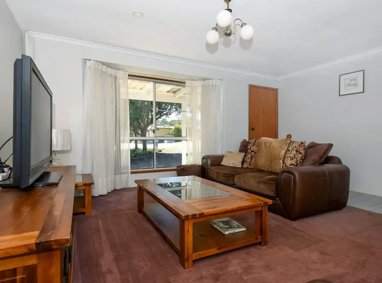 Second view of Homely house listing, 7 Plaza Circle, Highfields QLD 4352