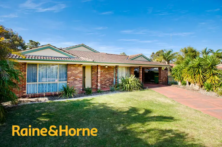 2 Christchurch Place, College Grove WA 6230