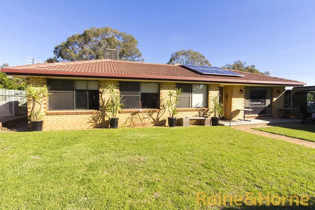 Main view of Homely house listing, 17L Rifle Range Road, Dubbo NSW 2830