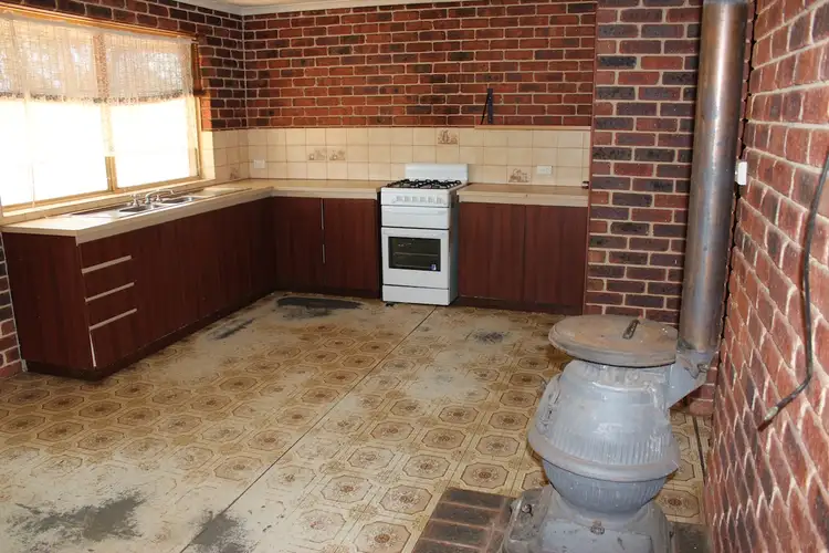 Second view of Homely house listing, 10 Padbury Road, Walkaway WA 6528
