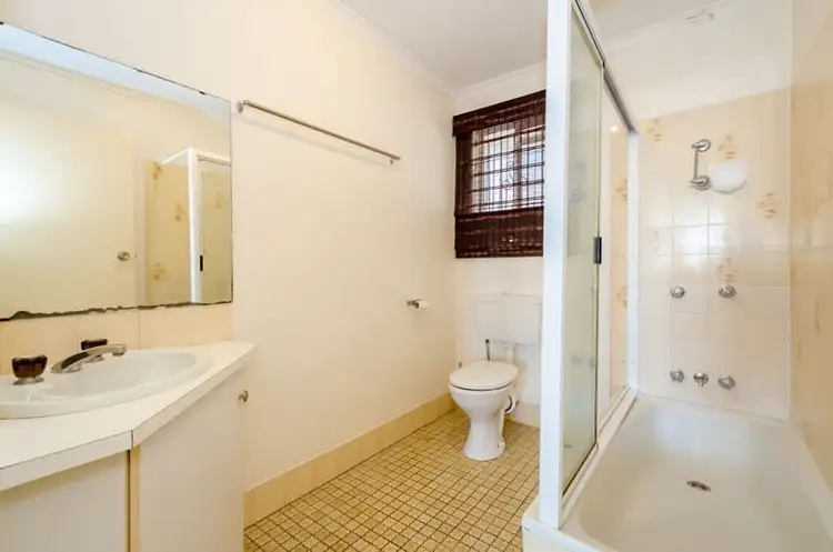 Fifth view of Homely unit listing, 5/71 Off Lane, South Gladstone QLD 4680