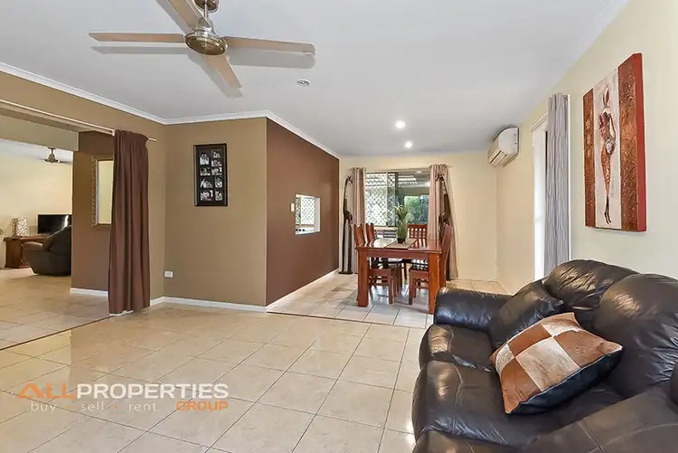 Sixth view of Homely house listing, 69 SOLANDRA CIRCUIT, Regents Park QLD 4118