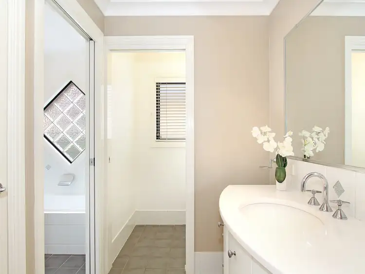 Sixth view of Homely house listing, 27 The Grange, Tamworth NSW 2340