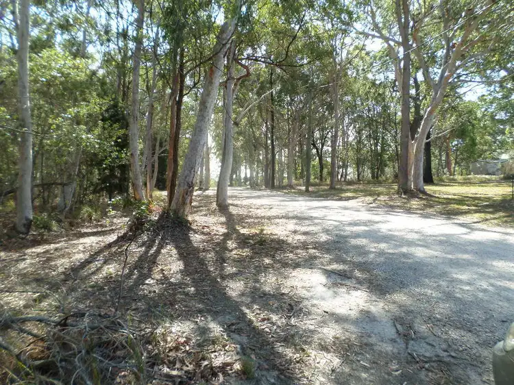 10 PARAKEET STREET, Macleay Island QLD 4184