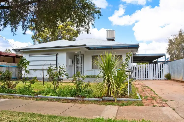 8 Sunnyside Avenue, Mildura VIC 3500