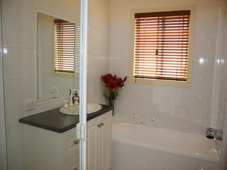 Sixth view of Homely house listing, 18/17A Cornish Street, Sunbury VIC 3429