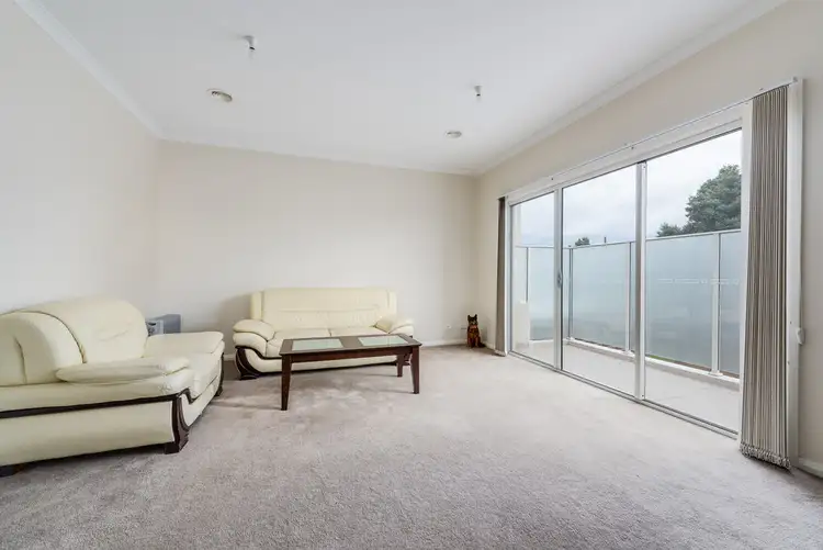 3/15 CLEMENT STREET, Dandenong VIC 3175