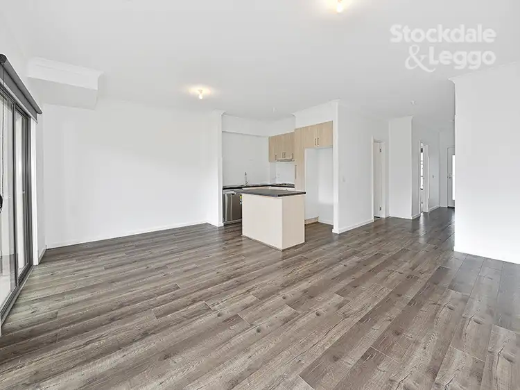 Sixth view of Homely unit listing, 2/19 Positano Way, Lalor VIC 3075