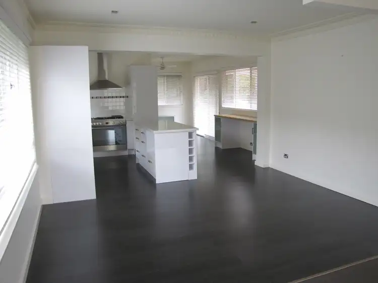 Fifth view of Homely house listing, 10 Murray Road, Newborough VIC 3825