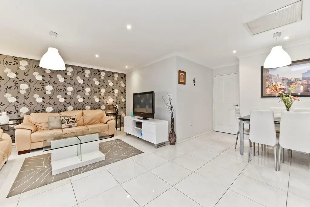 Main view of Homely townhouse listing, 5/18 Davies Road, Claremont WA 6010