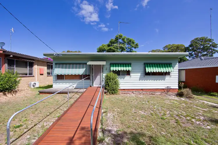18 Bay Street, Nelson Bay NSW 2315