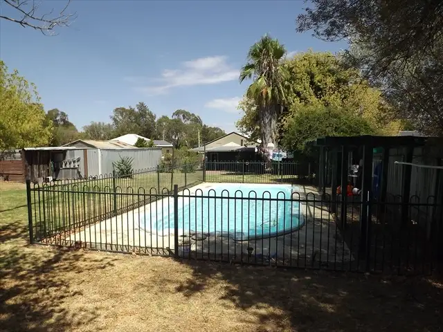 7 Cowper St, Coonabarabran NSW 2357
