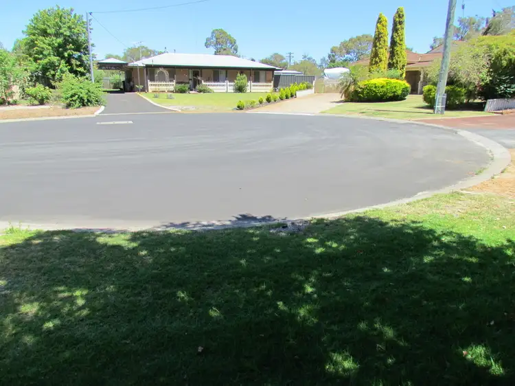 5 Ecclestone Court, Boyanup WA 6237
