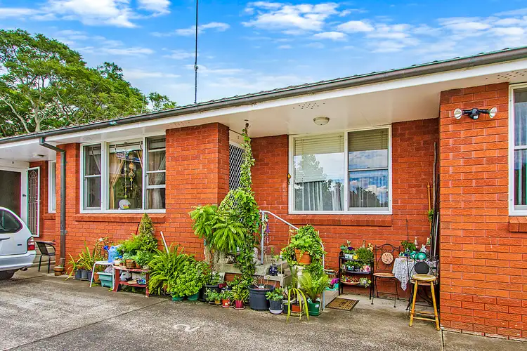 Second view of Homely unit listing, 2/5 Victory Parade, Tascott NSW 2250