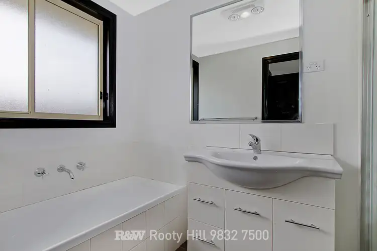 Fifth view of Homely house listing, 2/52 Chestnut Crescent, Bidwill NSW 2770