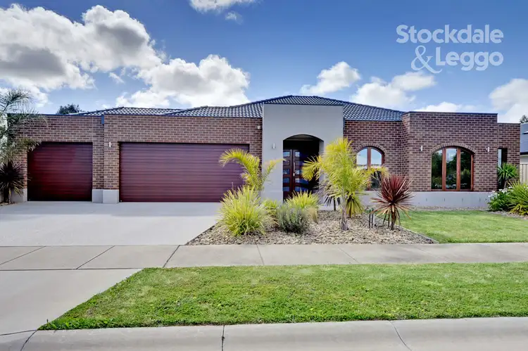 35 Nillahcootie Crescent, Kialla VIC 3631