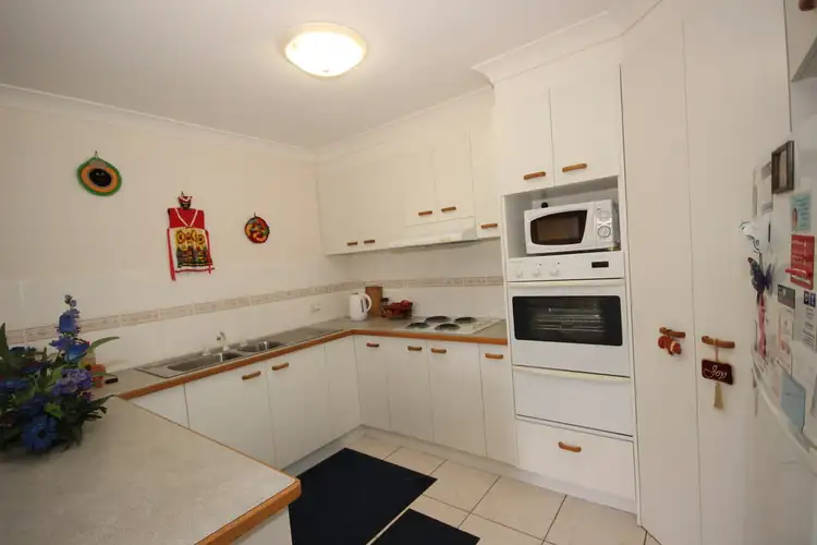 Second view of Homely semi-detached listing, 2/7 Cabernet Court, Tweed Heads South NSW 2486