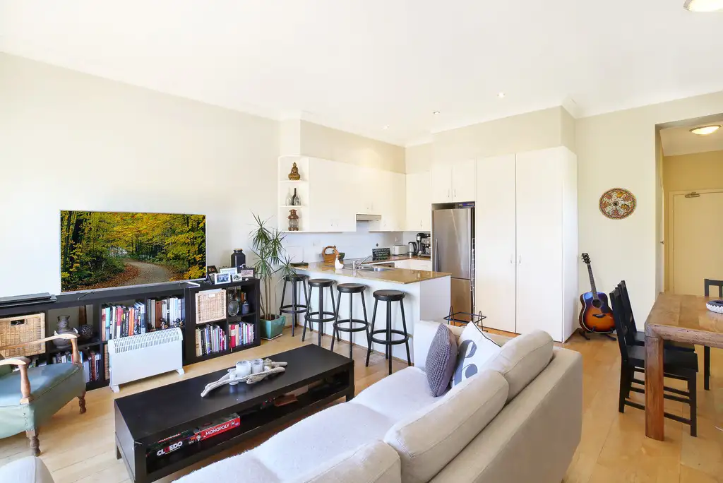 Main view of Homely unit listing, 4/46 Melody Street, Coogee NSW 2034