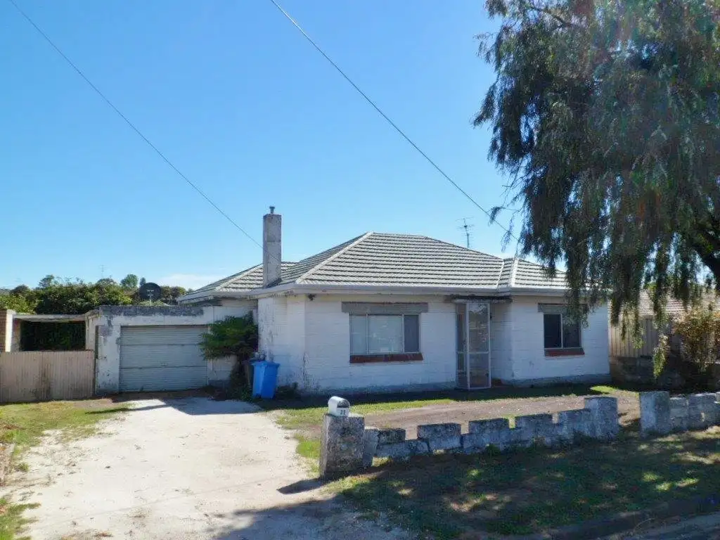 Main view of Homely house listing, 32 Vansittart Road, Mount Gambier SA 5290