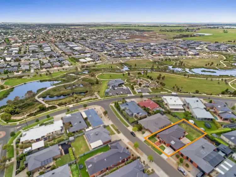 44 Moorhen Drive, Lara VIC 3212