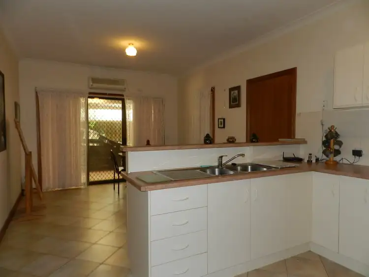 Sixth view of Homely house listing, 1/16 Ritchie Street, Barmera SA 5345