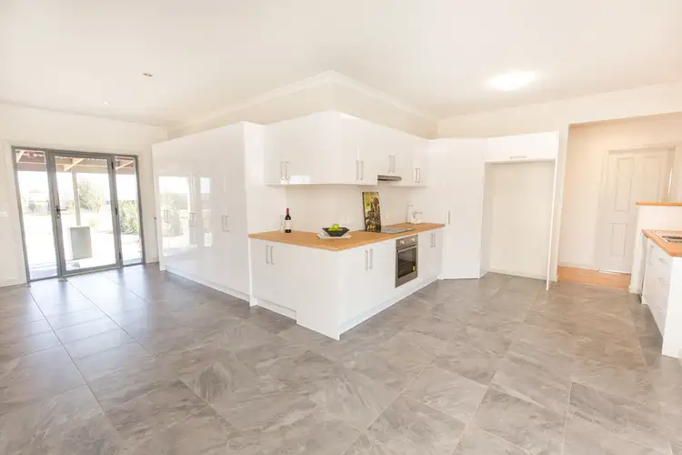 Fifth view of Homely house listing, 169 White Cliff Avenue, Mildura VIC 3500