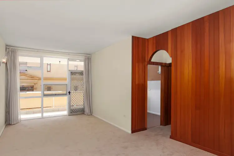 Fifth view of Homely apartment listing, 2/3 Ocean Street,, Bondi NSW 2026