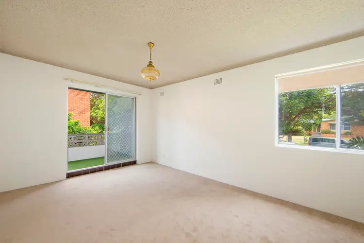 Third view of Homely unit listing, 3/76 Oaks Avenue, Dee Why NSW 2099