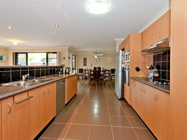 Fifth view of Homely house listing, 40 Bilinga Court, Sandstone Point QLD 4511