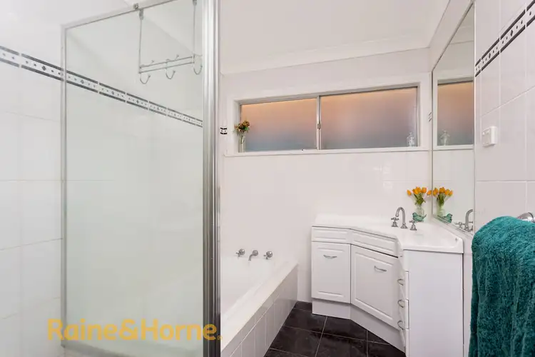 Fifth view of Homely house listing, 35 Nixon Crescent, Tolland NSW 2650