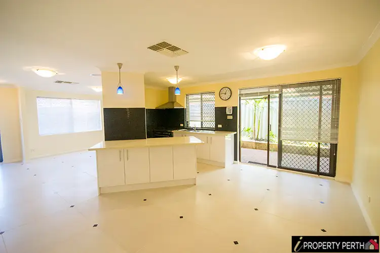 Fifth view of Homely house listing, 6 Jacka Cl, Marangaroo WA 6064