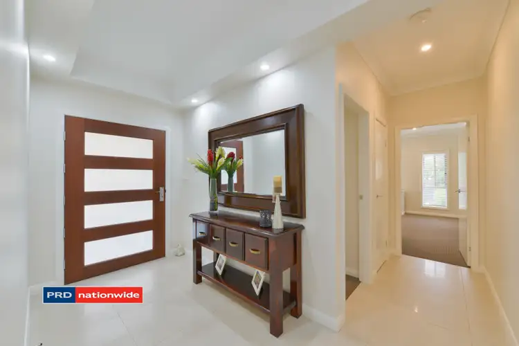 Second view of Homely house listing, 8 Daintree Circuit, Tamworth NSW 2340