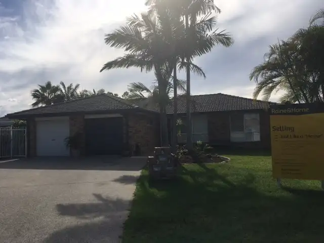 2/6 Felicia Court, Burleigh Waters QLD 4220