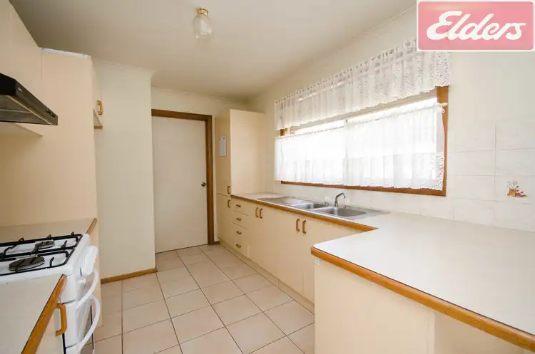 Third view of Homely unit listing, 2/7 Prosper Court, Wodonga VIC 3690