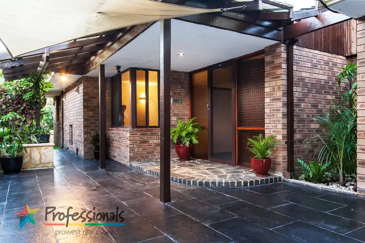 Third view of Homely house listing, 5 Doran Place, Willetton WA 6155