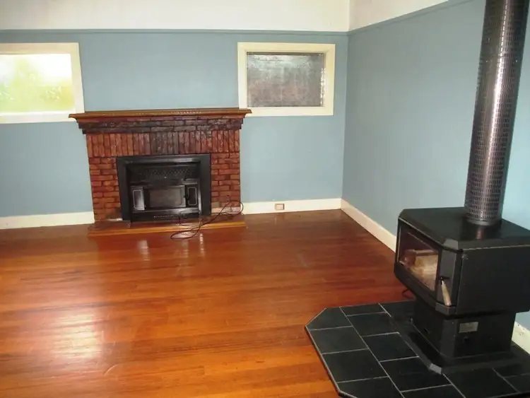 Second view of Homely house listing, 15 Albert St, Alexandra VIC 3714