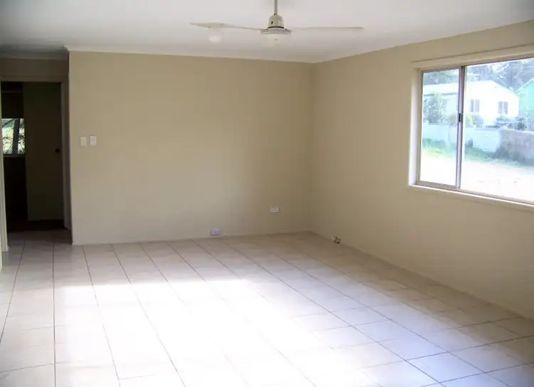 Second view of Homely house listing, 5 NECTAR ST, Lamb Island QLD 4184