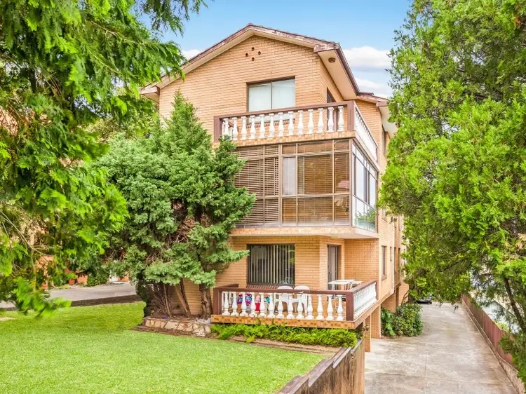 4/9 Staff Street, Wollongong NSW 2500