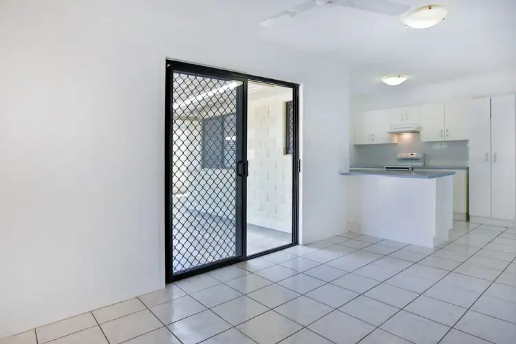 Fifth view of Homely house listing, 2 Trinca Court, Rasmussen QLD 4815