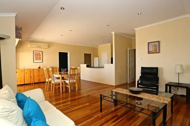Fourth view of Homely house listing, 15 Chartwell Bend, Hocking WA 6065