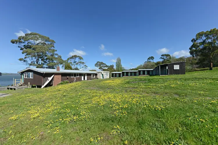 551 Shark Point Road, Penna TAS 7171