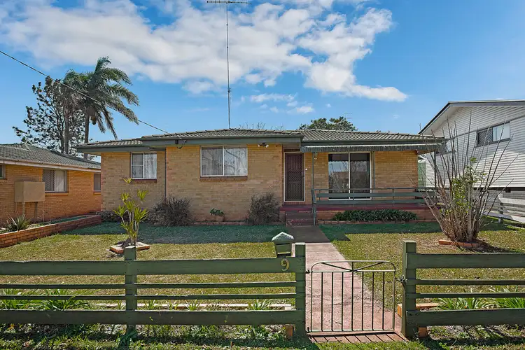 9 Coates Street, Kearneys Spring QLD 4350