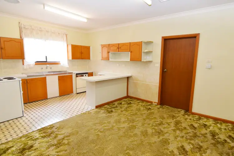 Fourth view of Homely house listing, 660 Koorlong Avenue, Irymple VIC 3498