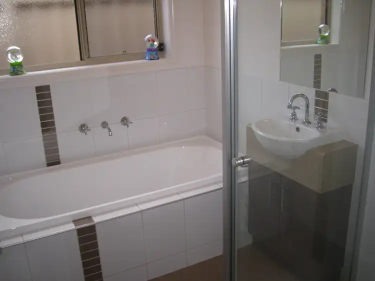 Second view of Homely townhouse listing, 2 / 20 Wing Crescent, Mulwala NSW 2647