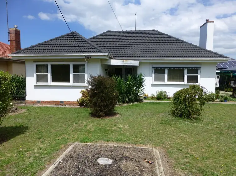 65 Pinnock Street, Bairnsdale VIC 3875