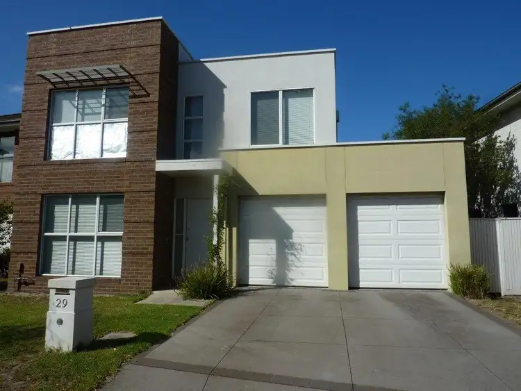 29 Inverness Place, Heatherton VIC 3202