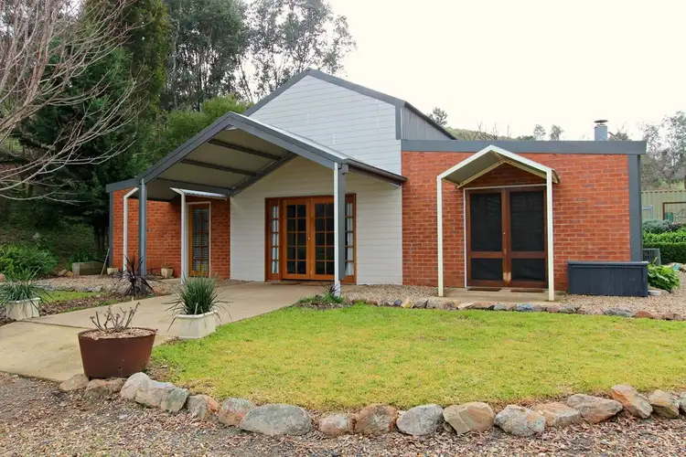 88 Eagle Street, Gundagai NSW 2722